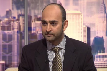 Mohsin Hamid talks to Sir David Frost on Frost over the World