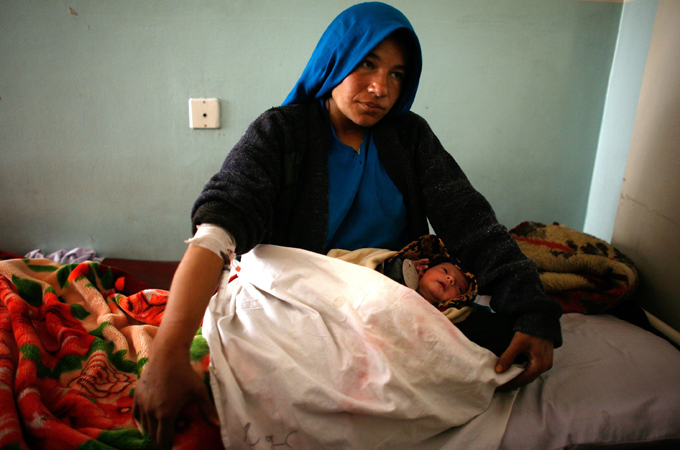 Riz Khan - Model mothers