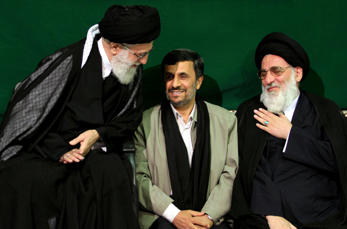 ahmadinejad - Sharwine Narwani article