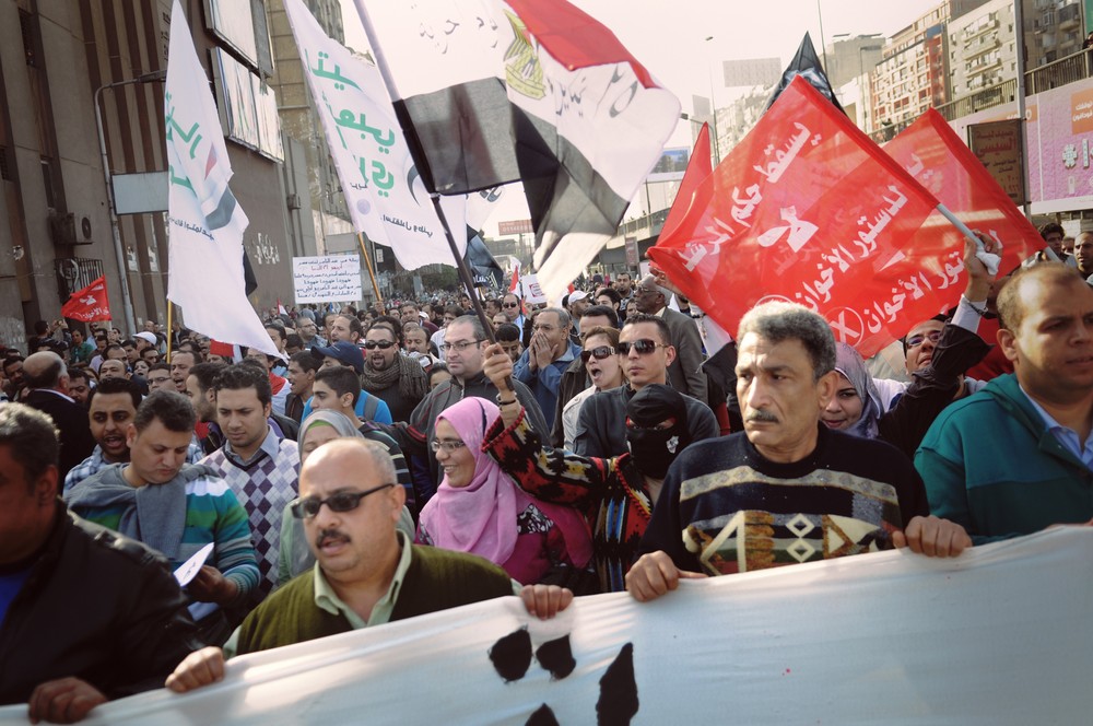 Clashes as Egyptians mark uprising