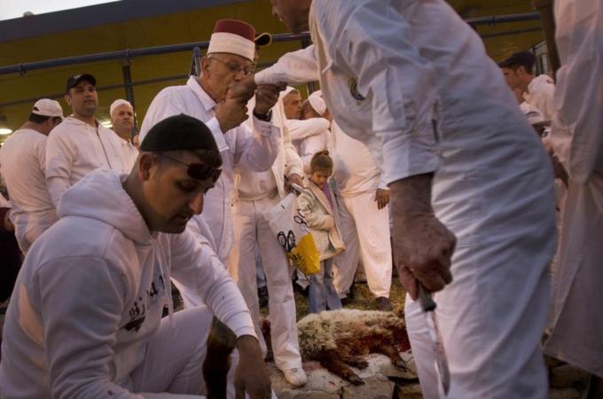 Samaritans Celebrate Passover