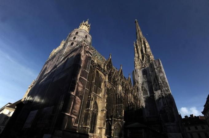 AUSTRIA-THEME-LANDMARK