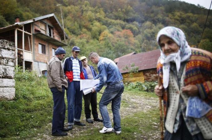 Bosnia's first census since 1991 will have important political effects, writes Pasic [Reuters]