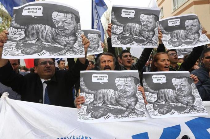 The Turkish opposition has demanded vote recounting in Ankara and Antalya [AFP]