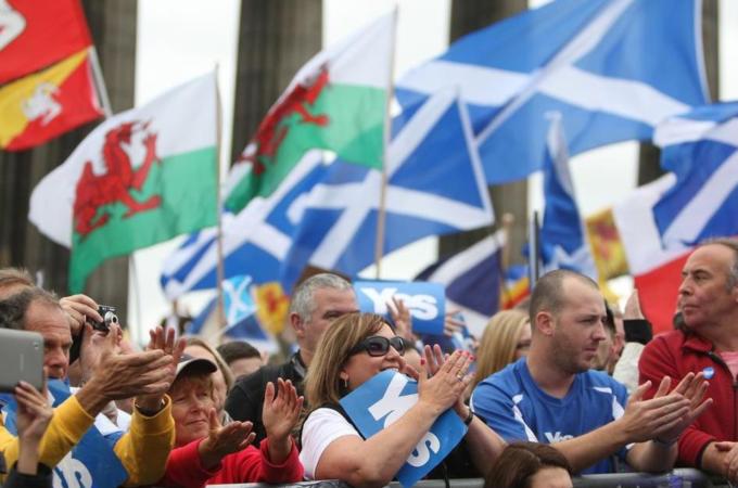 The debate in Scotland threatens to shake the English out of their torpor in matters constitutional, writes Hind [Getty Images]