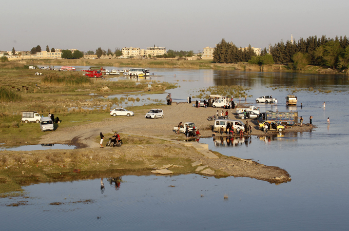 Technical experts have observed an increase in withdrawals of water for irrigation purposes in al-Raqqa [Reuters]