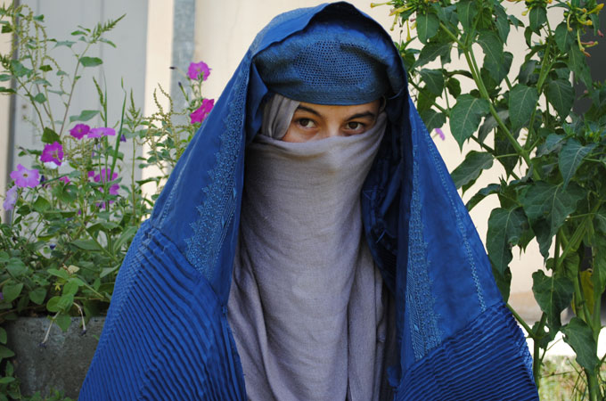 A divorce will cost Sadia $9,000, according to her family [Bethany Matta/Al Jazeera]