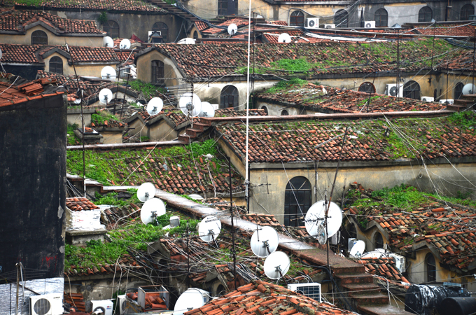 The Grand Bazaar is a celebration of orientalist cliches and a tribute to craftsmanship [Fredrik Drevon/Al Jazeera]