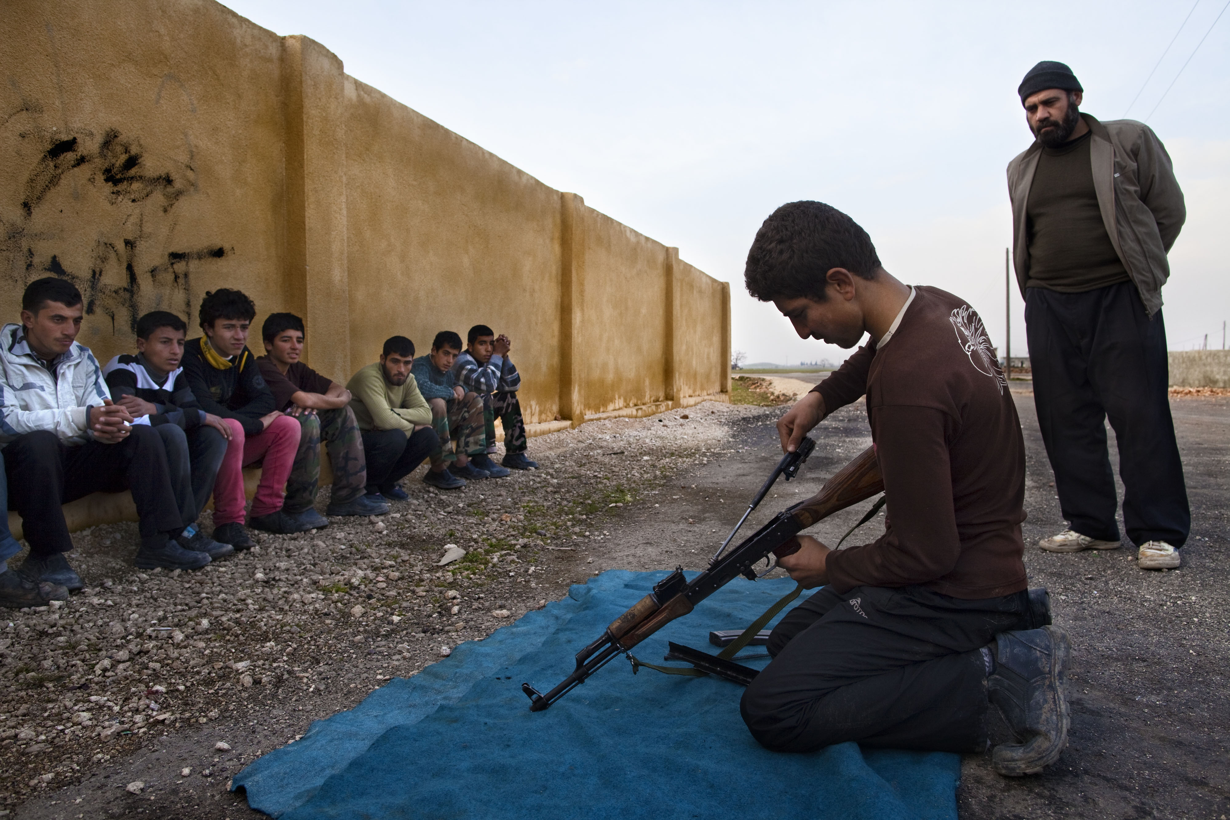 Please do not use - Syria''s school of war - Photo 4