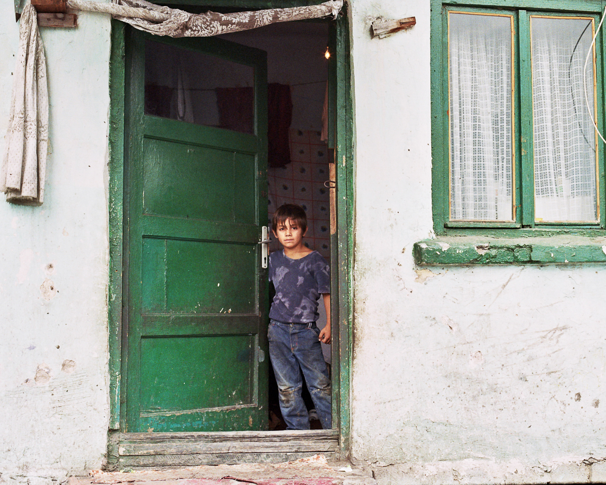 Children of the colonies / DO NOT USE/ RESTRICTED