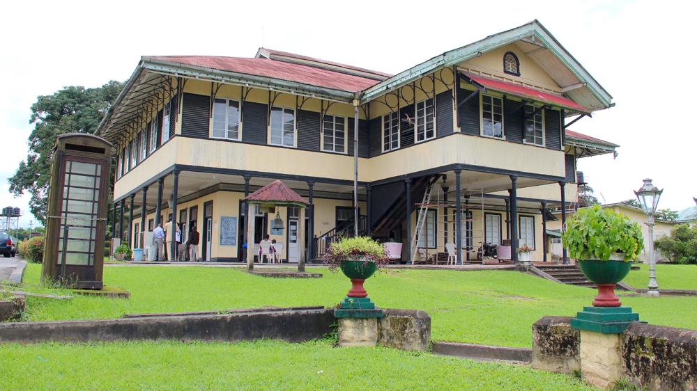 The Old Residency building in Calabar, Nigeria [Femke van Zeijl/Al Jazeera]