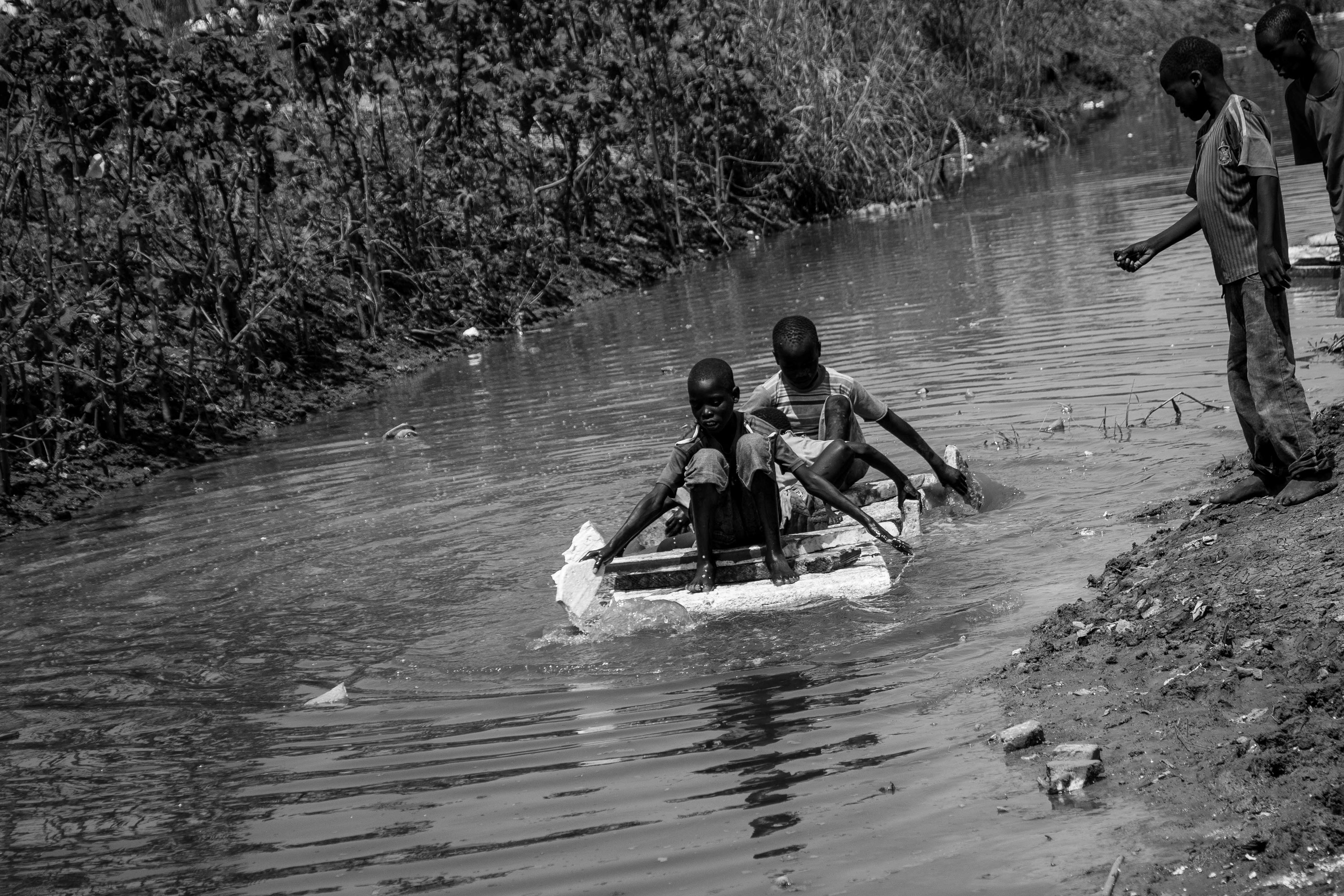 Please DO NOT USE/ WOMEN MAKE CHANGE