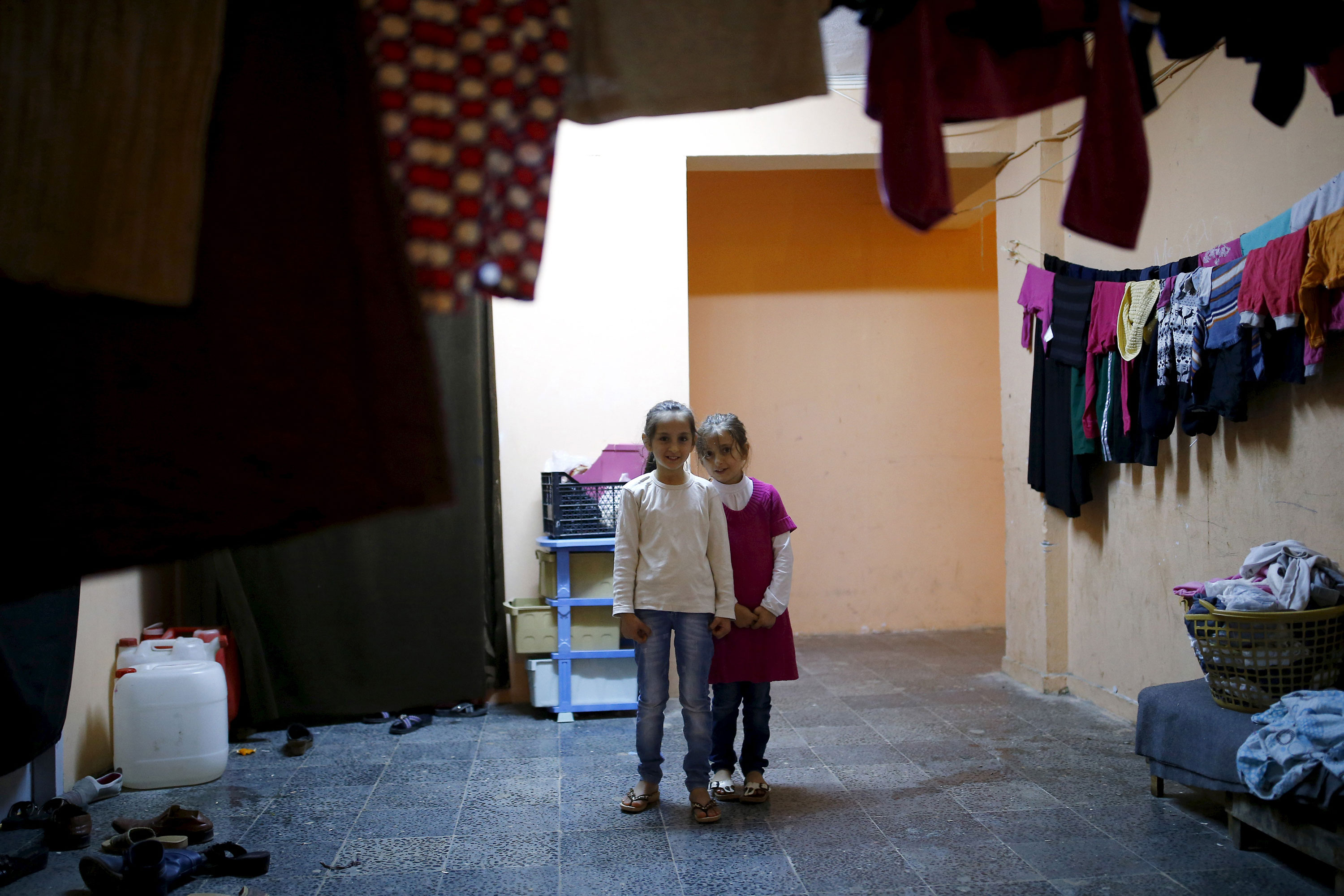 Young Syrians dream of home
