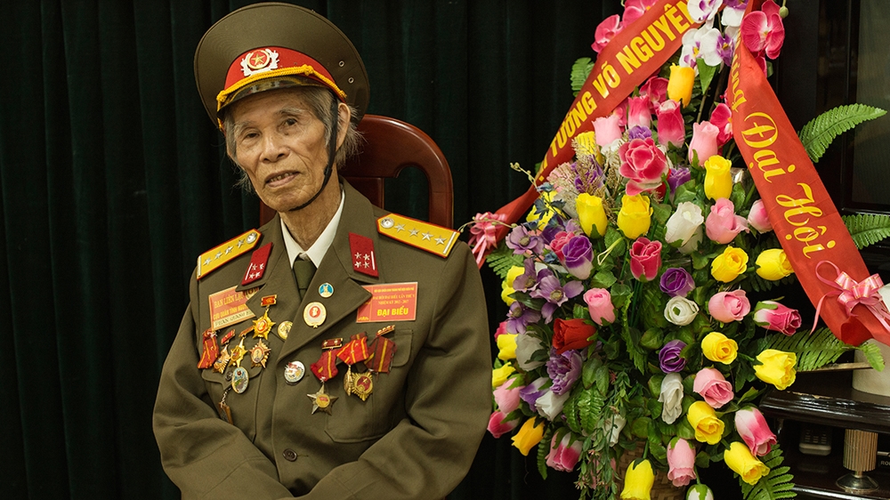 Phan Quang Hien, 87, took part in the August revolution of 1945. During the Battle of Dien Bien Phu, he had to recover the French military supplies parachuted from enemy aircrafts [Vincenzo Floramo/Al Jazeera] 