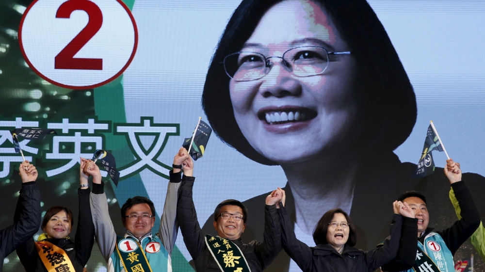 Tsai Ing-wen, right, the DPP's presidential candidate, narrowly lost the last presidential election despite a 45 percent poll rating [Olivia Harris/REUTERS]