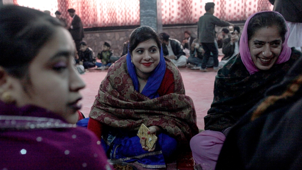 The langar provides the dwindling community the opportunity to come together, catch up and reconnect [Sune Engel Rasmussen/Al Jazeera]