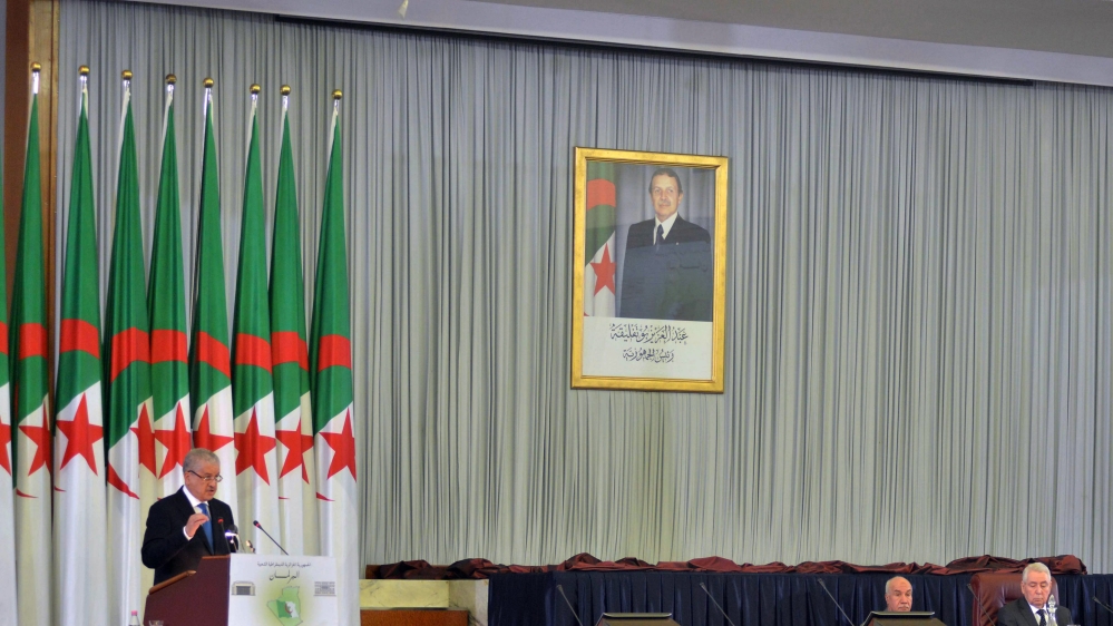 Algerian parliament approves constitutional reforms
