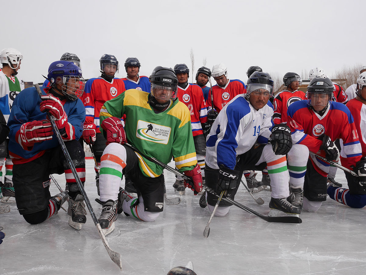 Ice Hockey/ Please Do No Use