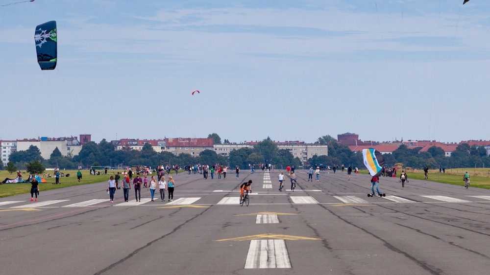 Outdoor activities at Tempelhofer Park [Svein Nordrum/Getty Images] 