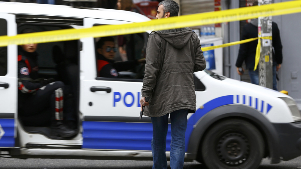 Witnesses told Al Jazeera that hundreds of people ran in panic away from the site of the explosion [Reuters]