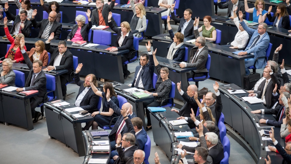 German parliament recognizes Armenian genocide despite Turkish warnings