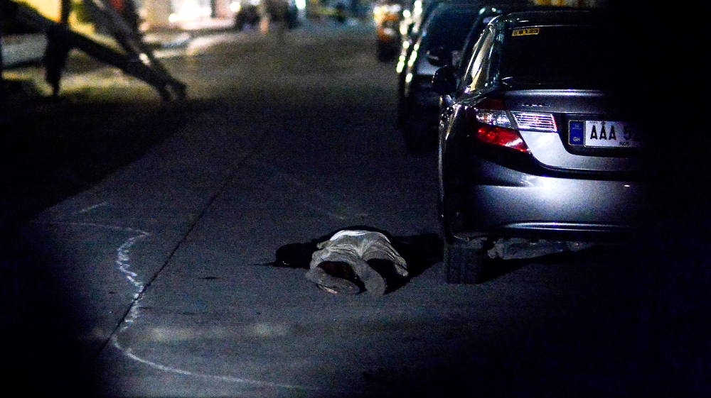 Francisco Santiago Jr during the police operation [Ezra Acayan/Al Jazeera]