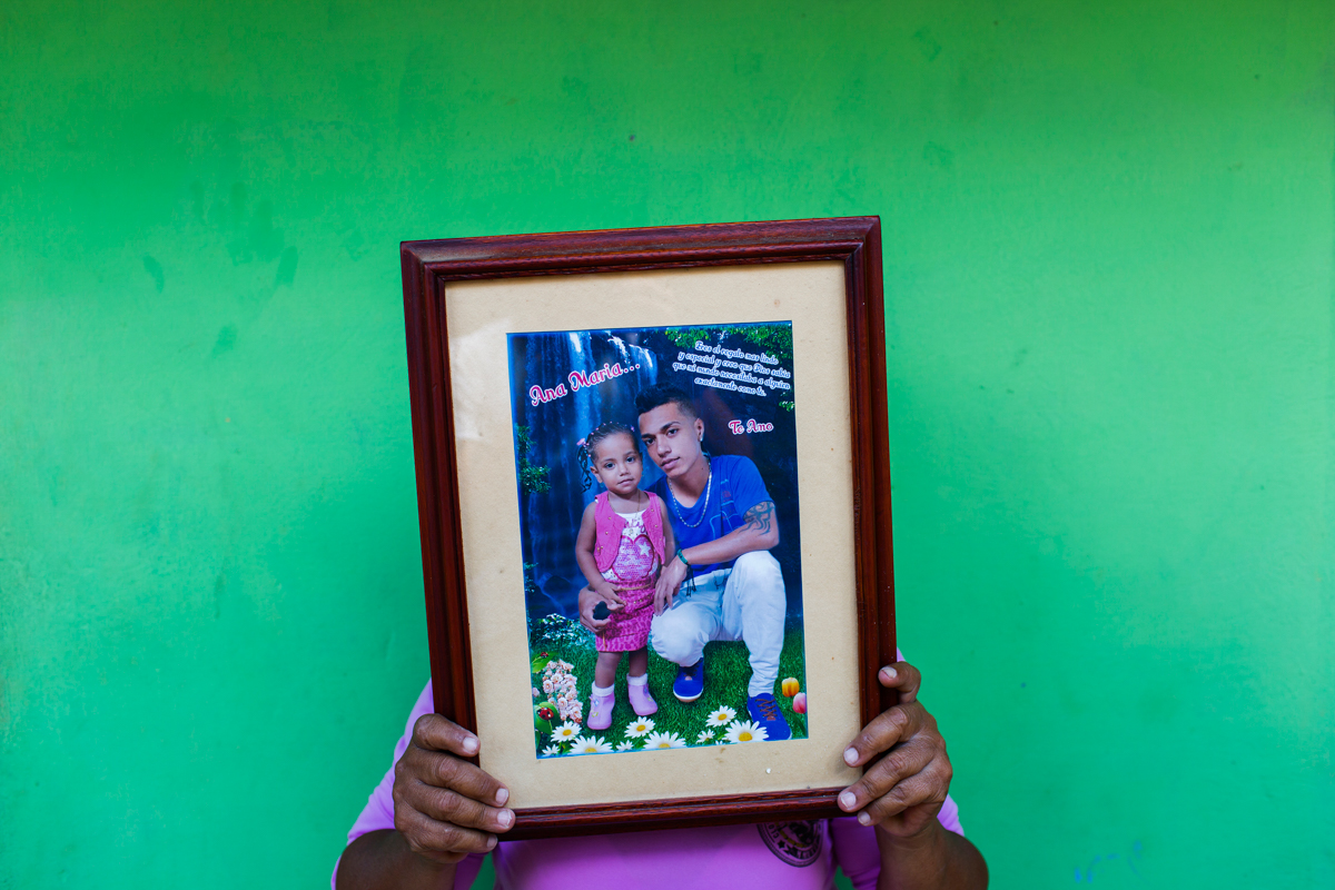 Blood gold in Colombia/ Please Do Not Use