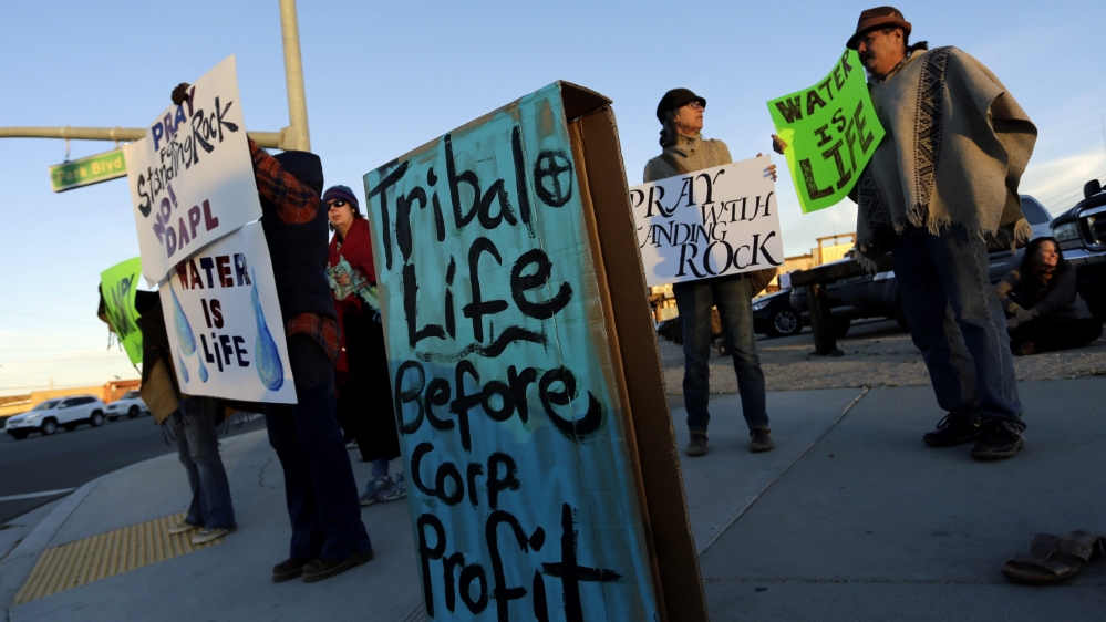 Supporters of Standing Rock Sioux Reservation pipeline protestors in Joshua Tree