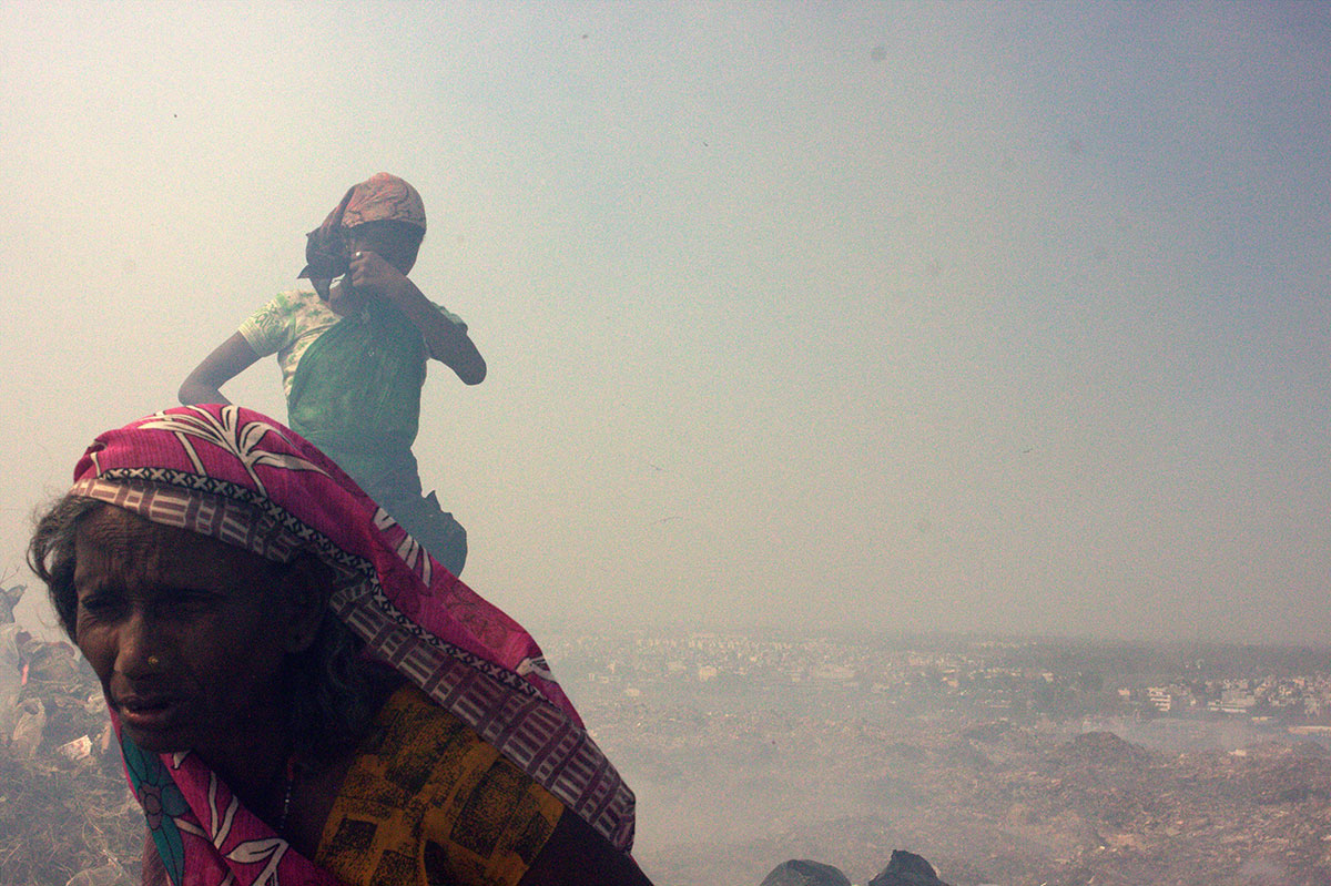 Dumpyard India / Please Do Not Use