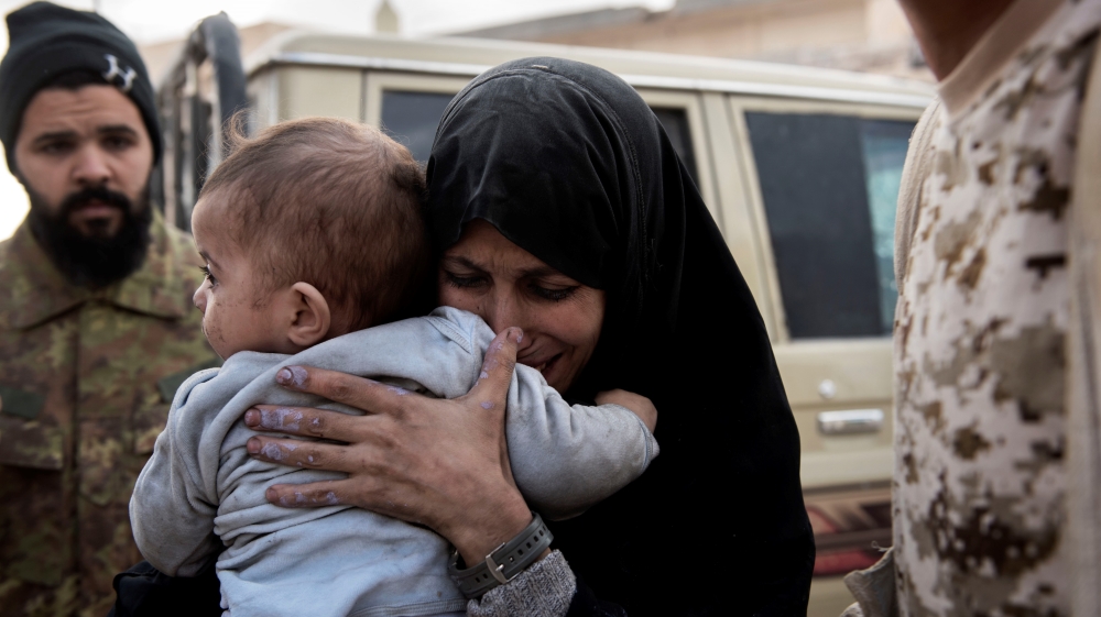 Sirte civilians fleeing ISIL