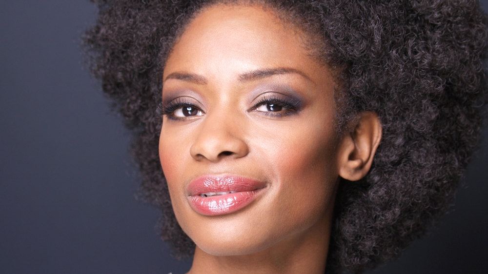 Sylvana Simmons Artikel1