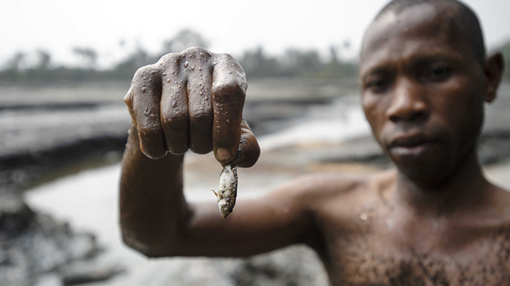 Nigerian communities which rely on fishing have been hit particularly hard by the toxic spills [EPA]