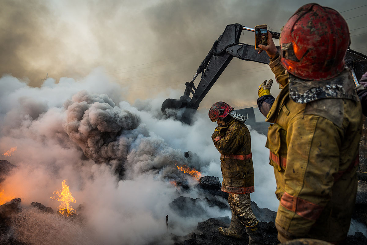 Fighting the flames of ISIL/ Please Do Not Use