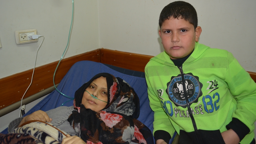 The condition of Hind Shahin, a breast cancer patient,  has been deteriorating ever since she was denied exit from Gaza for treatment [Mersiha Gadzo/Al Jazeera]
