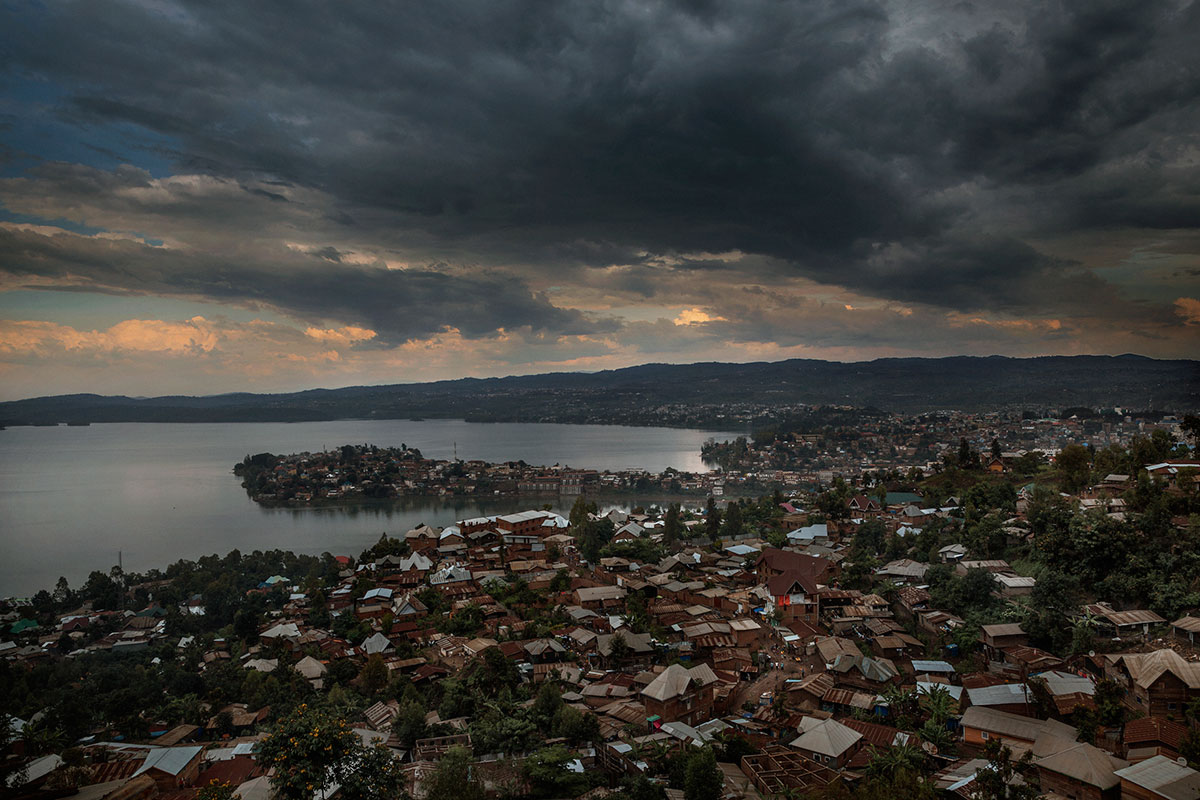 Sons of Violence - Rape in the Congo/ Please Do Not Use