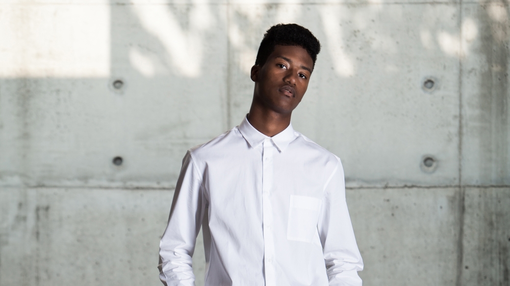 Korea''s first black model