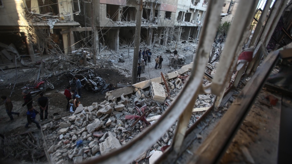 Syrian government forces continue bombing Douma