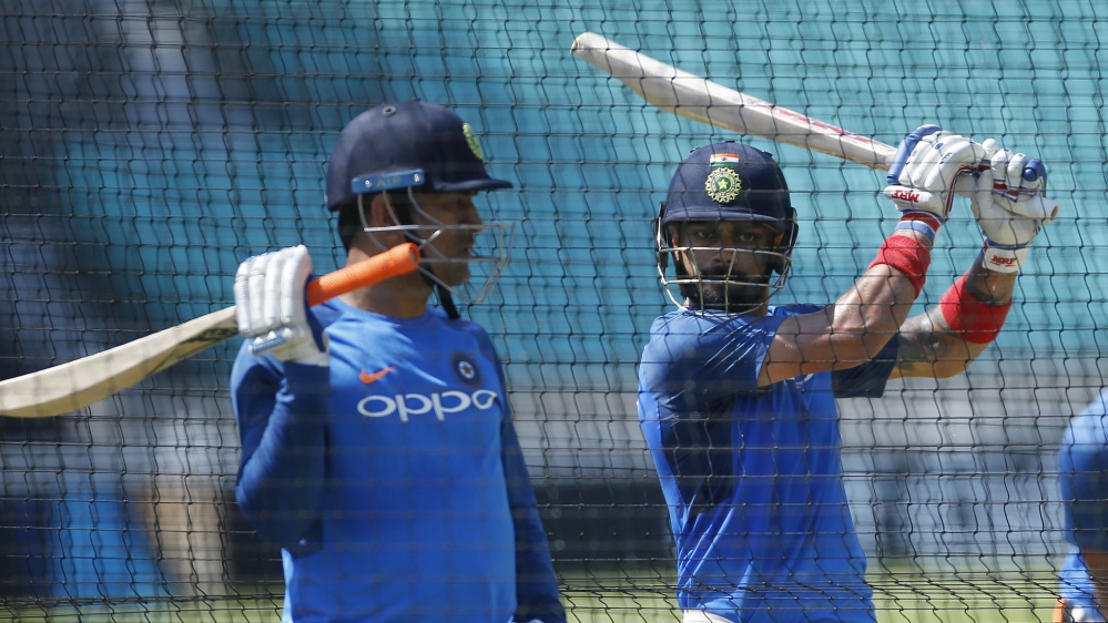 India's top batsmen were dismissed early in the match by Pakistani fast bowlers [Paul Childs/Reuters]