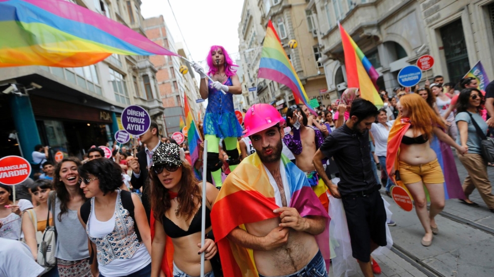 LGBT gay Istanbul pride parade 2014