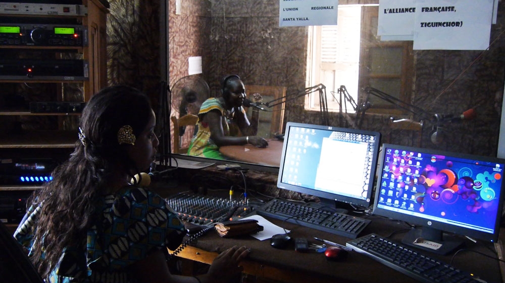Senegal: Women-only radio stations
