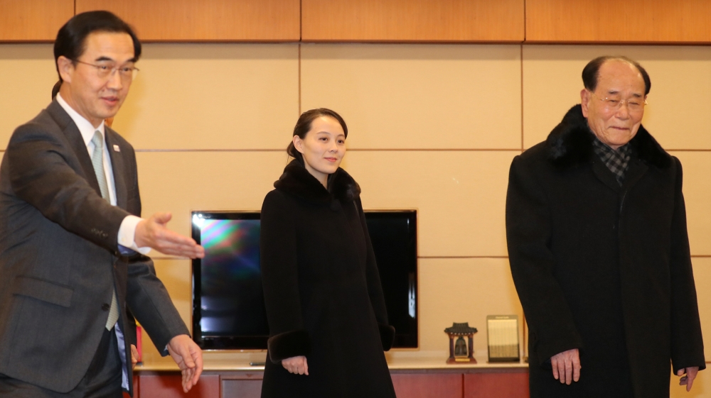 North Korean leader Kim Jong UnÕs younger sister Kim Yo Jong and Kim Yong Nam to a meeting room in Incheon