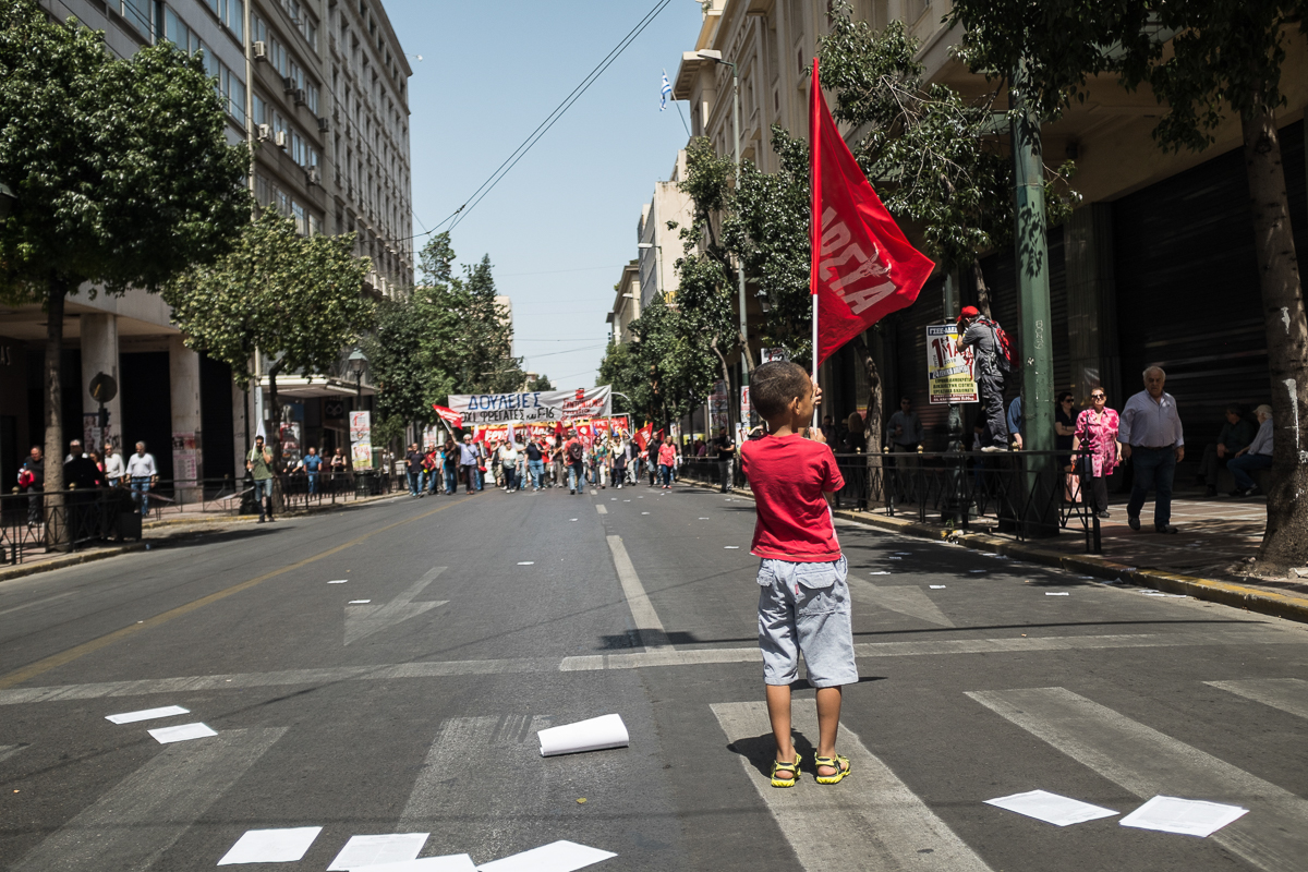 Between bureaucracy and violence, Pakistanis in Greece push back