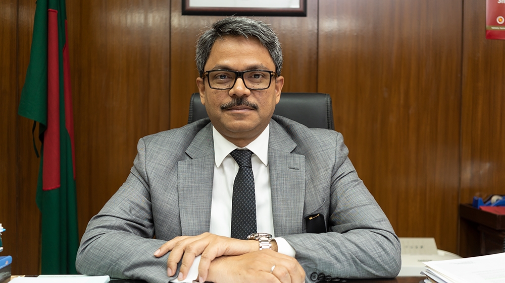 Shahriar Alam, foreign state minister, says Rohingya population must be convinced of 'willful return' to Myanmar [Sorin Furcoi/Al Jazeera]