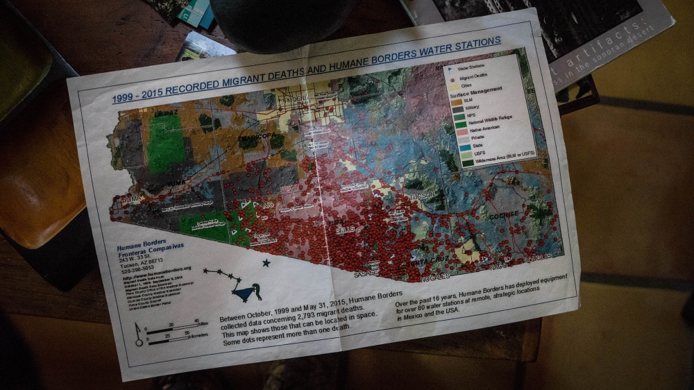 The number of people who died on both sides of the US-Mexico border increased from 398 in 2016 to 412 in 2017, according to UN data [Patrick Strickland/Al Jazeera]