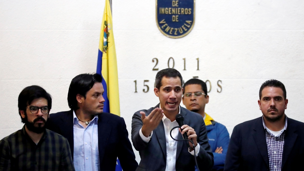 Guaido meets workers and unions representatives at the Colegio de Ingenieros [Carlos Jasso/Reuters]