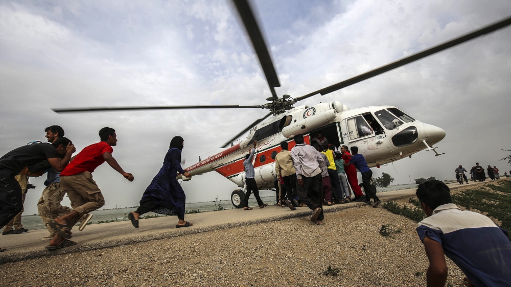 Iranian authorities ordered the evacuation of six cities along the Karkheh River in southwestern Khuzestan province [Mehdi Pedramkhoo/Tasnim News/AFP]