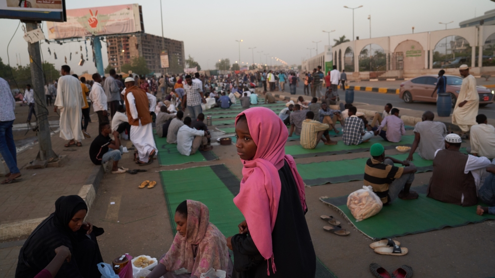 Khartoum Protests Continue As Military Delays Ceding Power