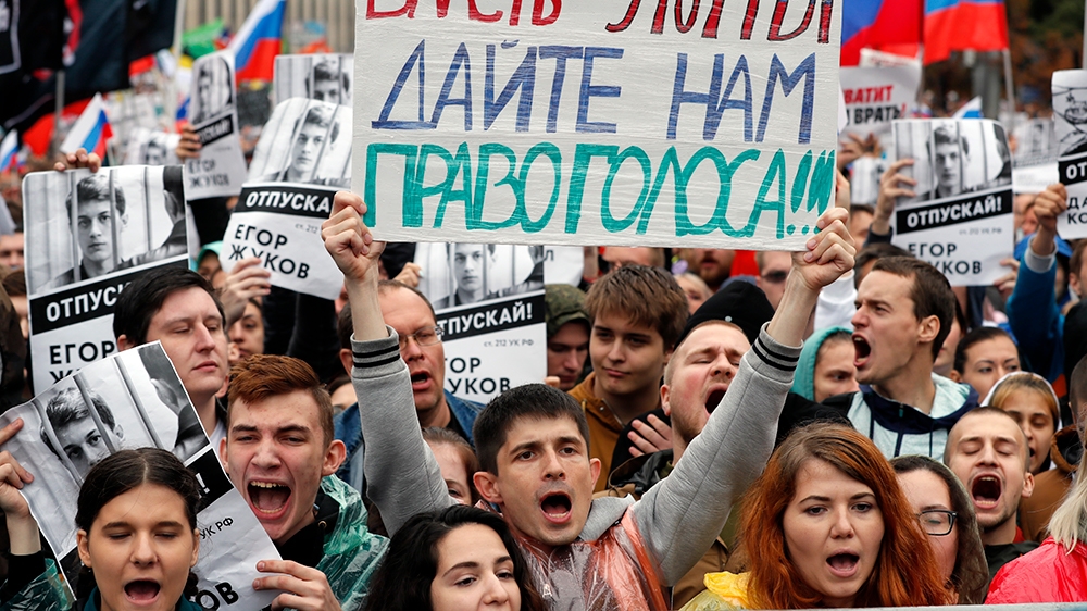 Russian liberal opposition supporters gather for a rally protesting against unfair Moscow State Duma elections in the center of Moscow, Russia, 10 August 2019. The liberal opposition called their supp