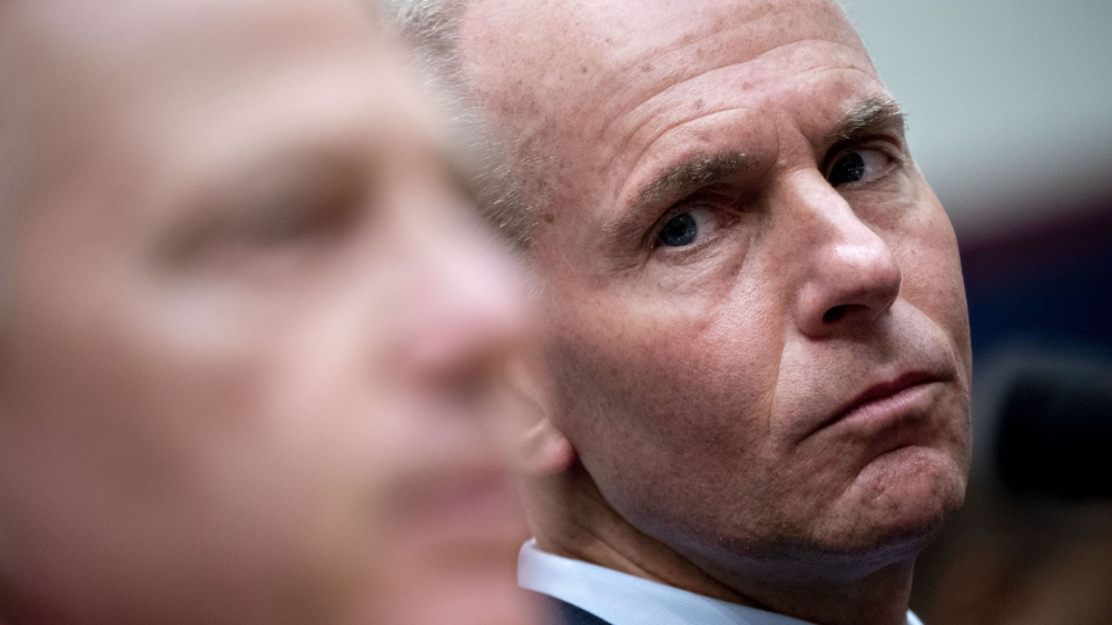 CEO Dennis Muilenburg