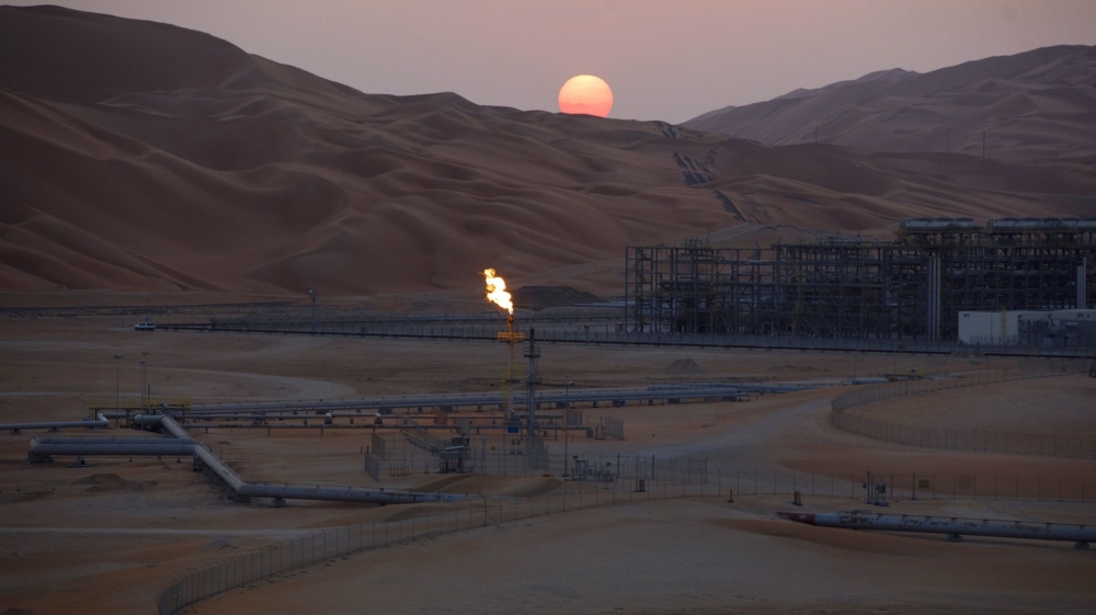 Saudi, Kuwait Authorize Shared Oil Field Restart From Sunday